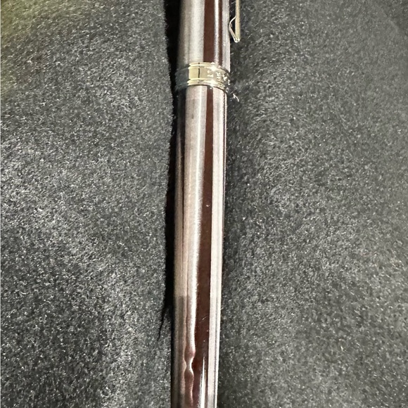 Levenger True Writer Fountain Pen Fine Nib - Picture 4 of 7